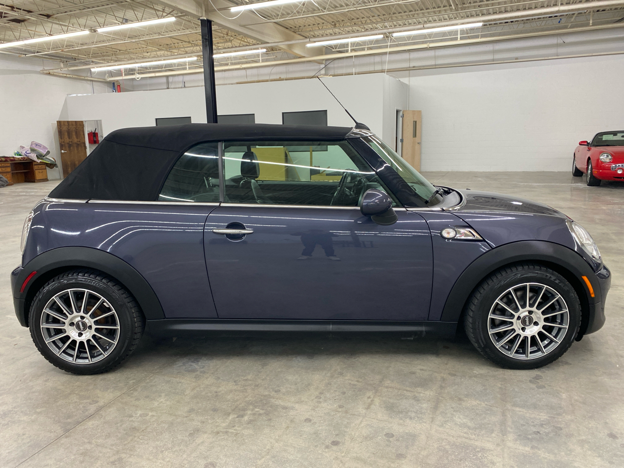 MINI Cooper Convertible 2dr S 2015