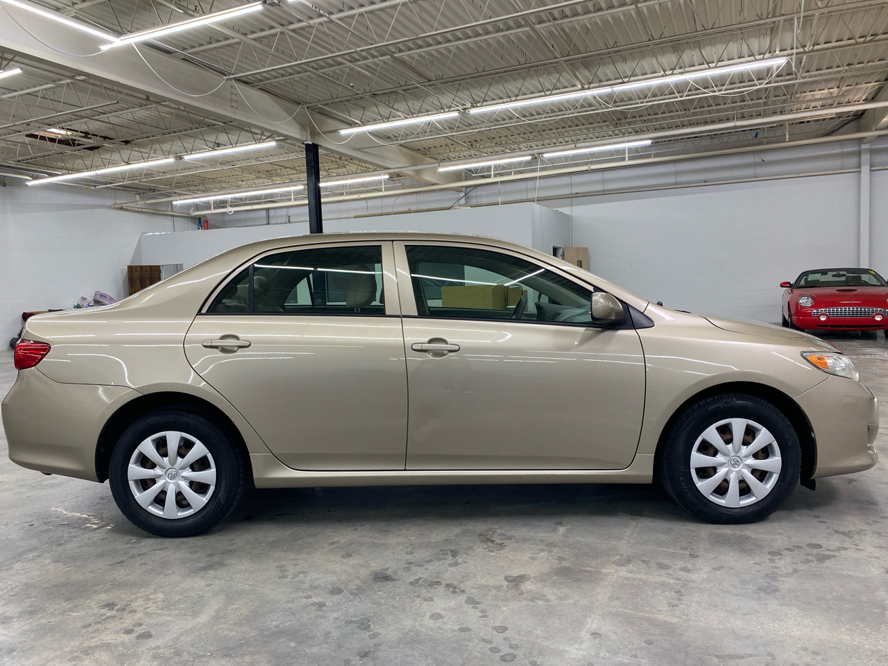 Toyota Corolla LE 2009