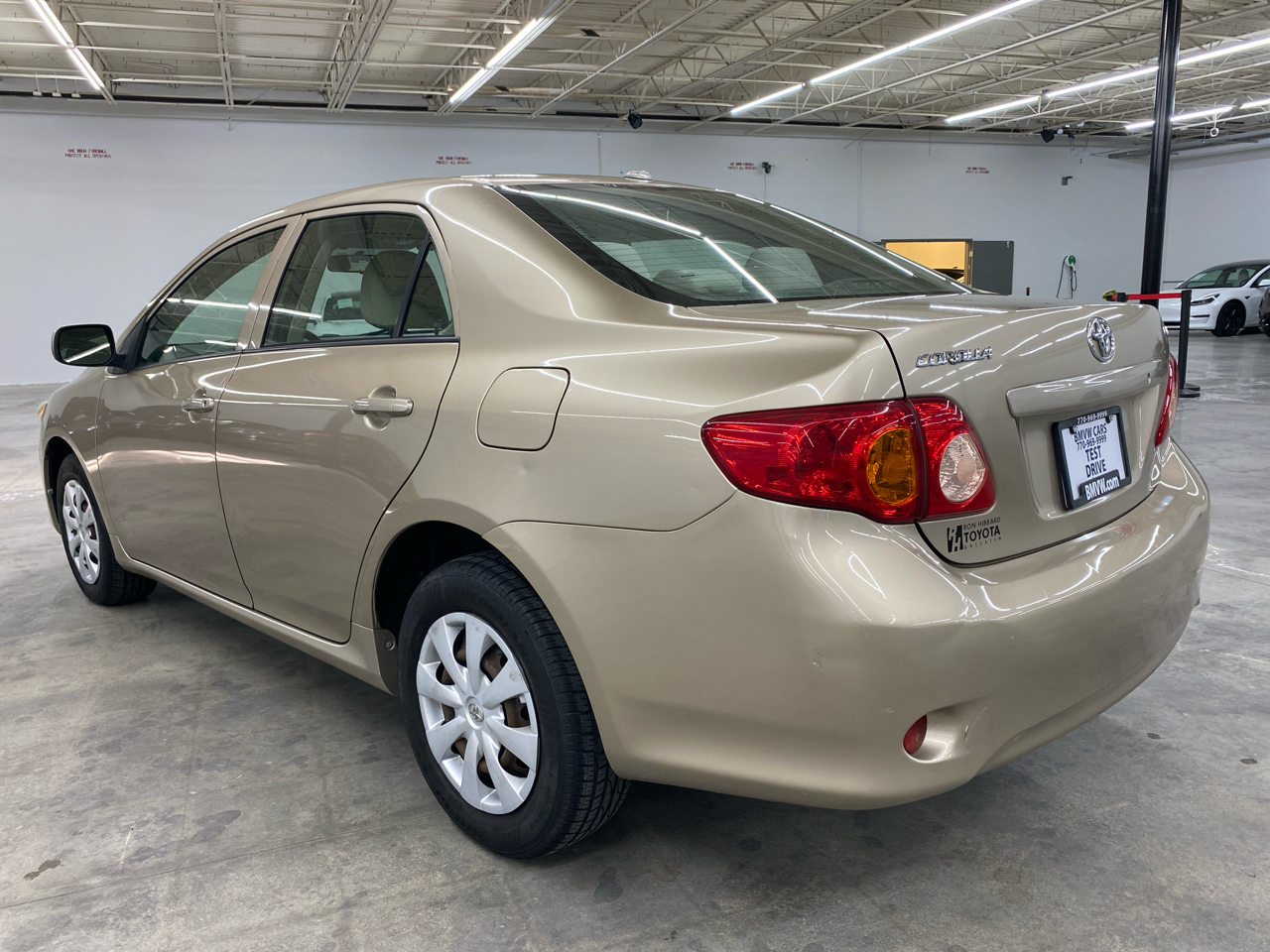 Toyota Corolla LE 2009