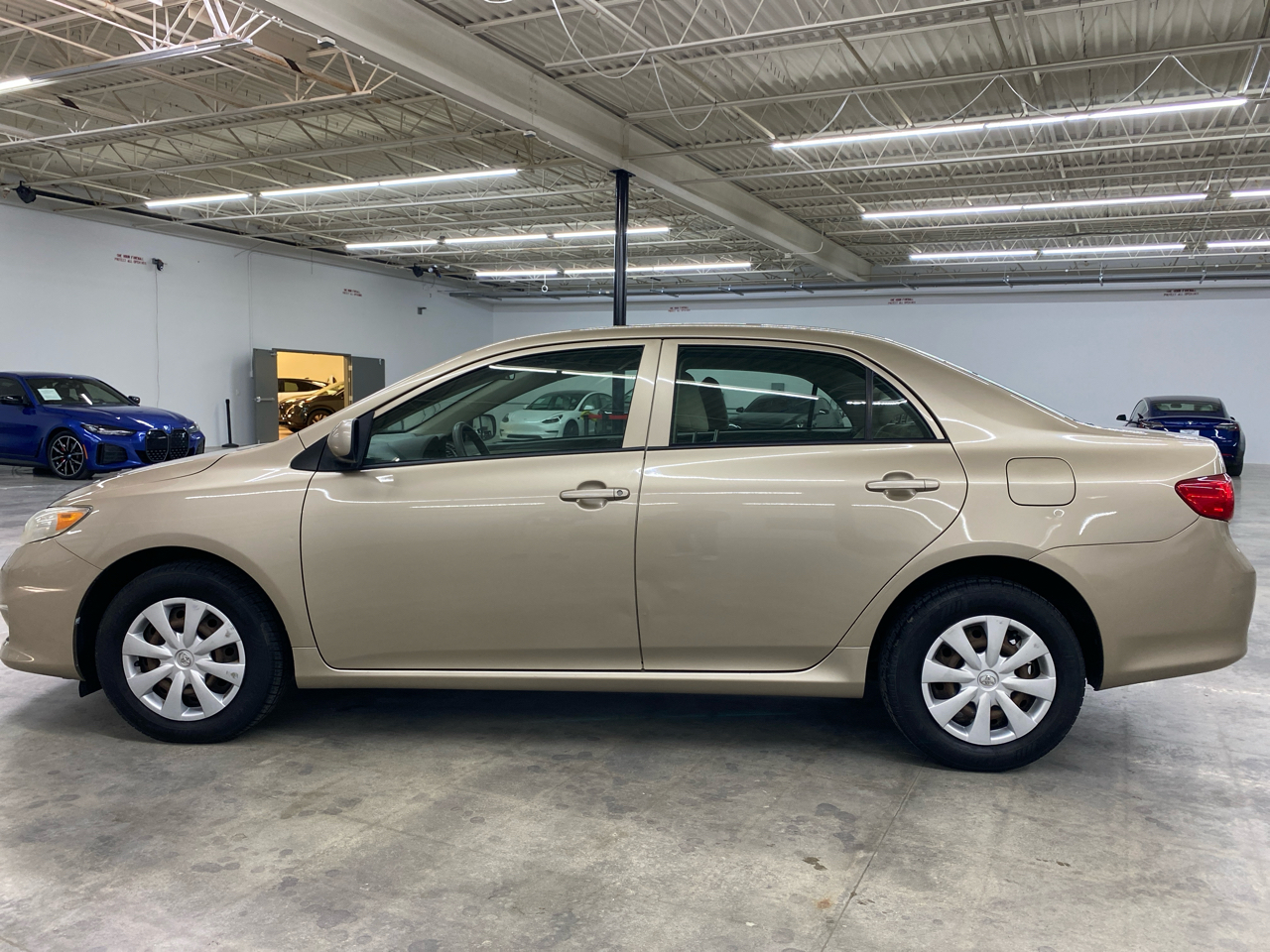 Toyota Corolla LE 2009