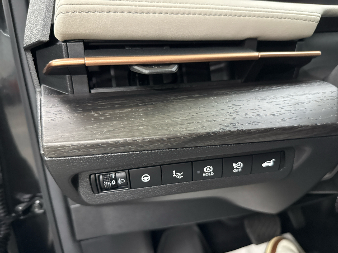 Nissan Ariya EMPOWER+ FWD 2023