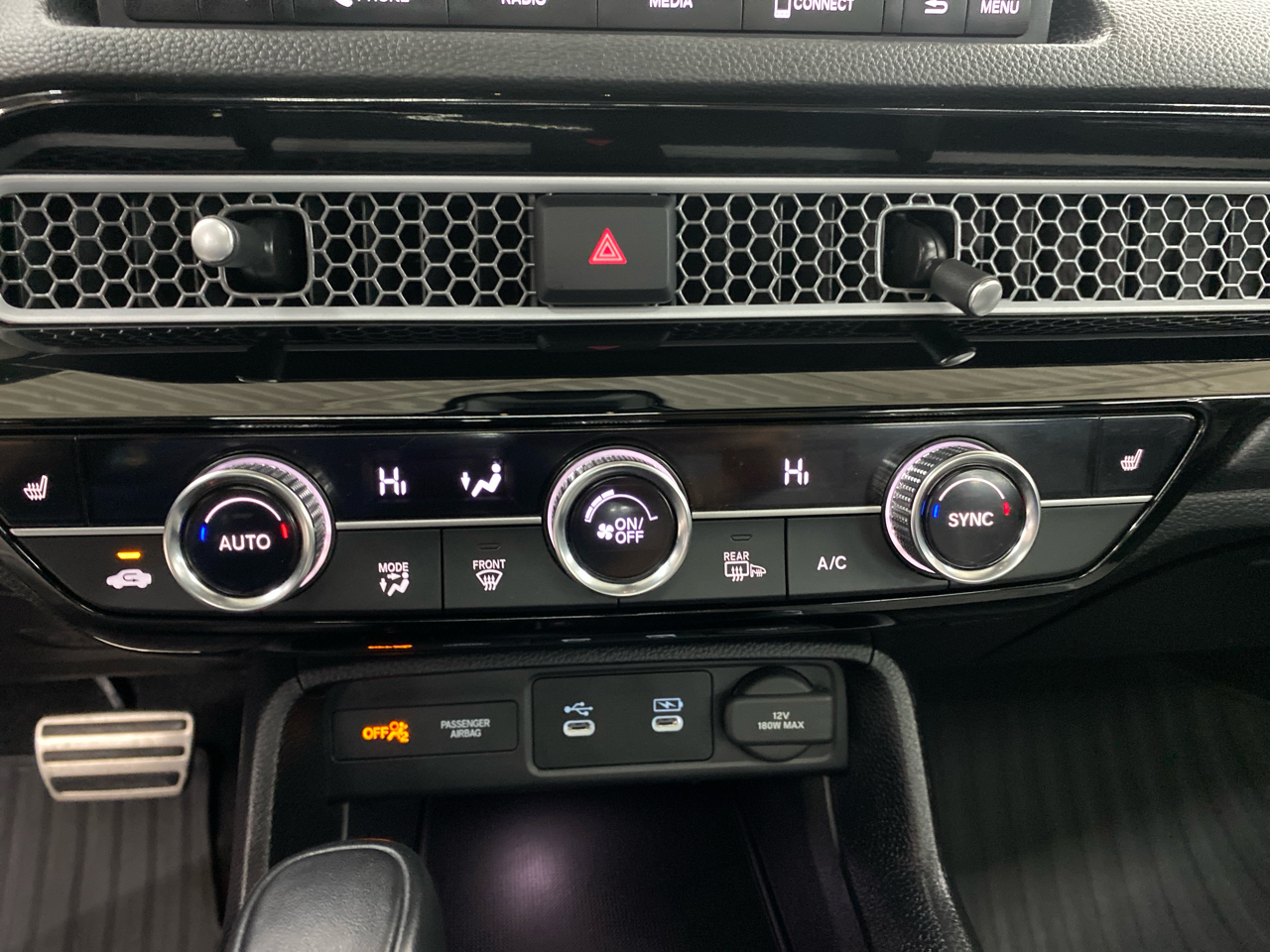 Honda Civic Hatchback Hybrid Sport CVT 2025