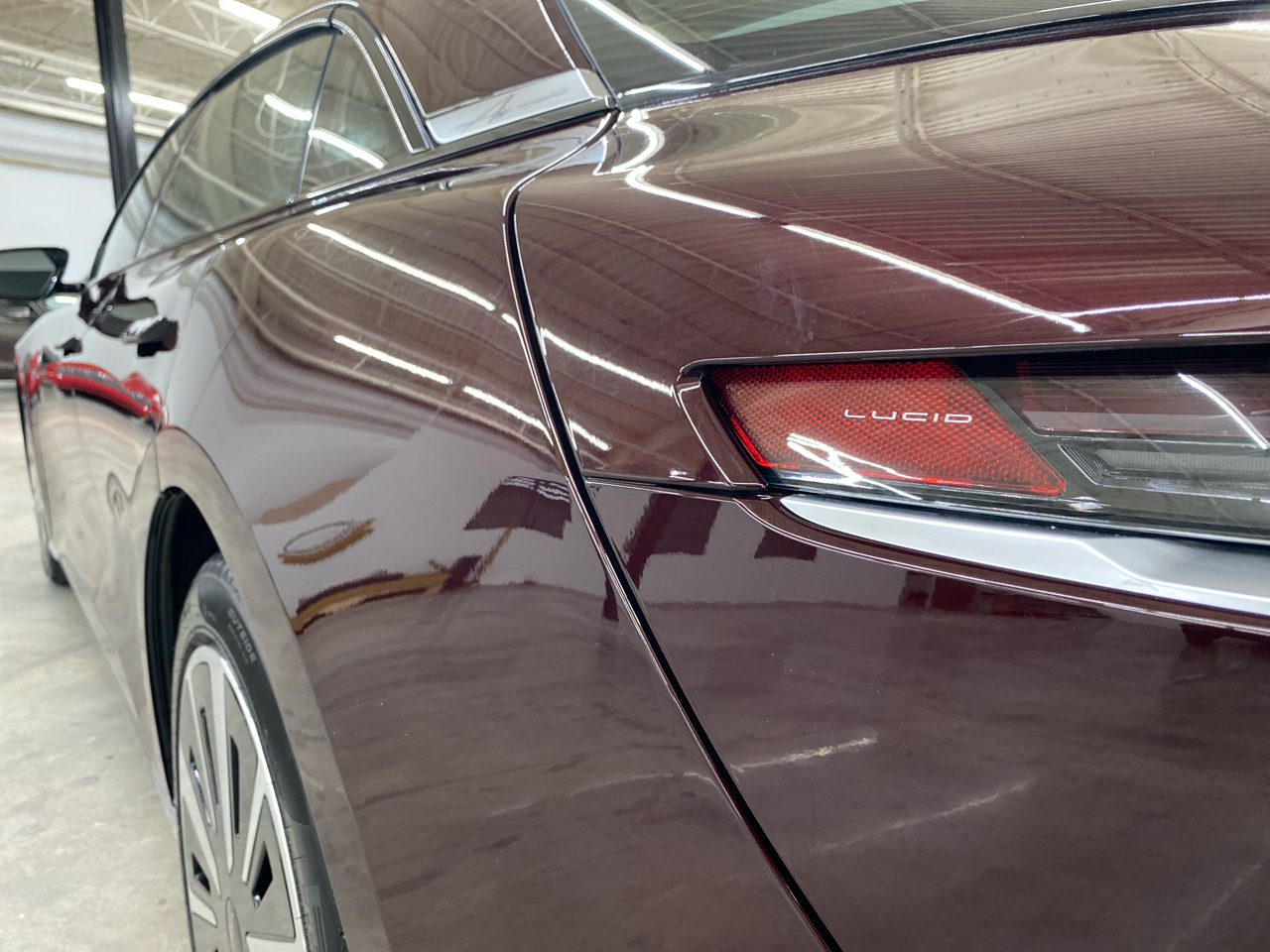 Lucid Air Touring AWD 2023