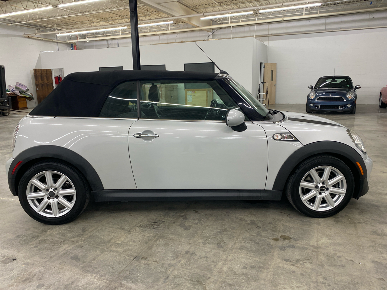 MINI Cooper Convertible 2dr S 2013