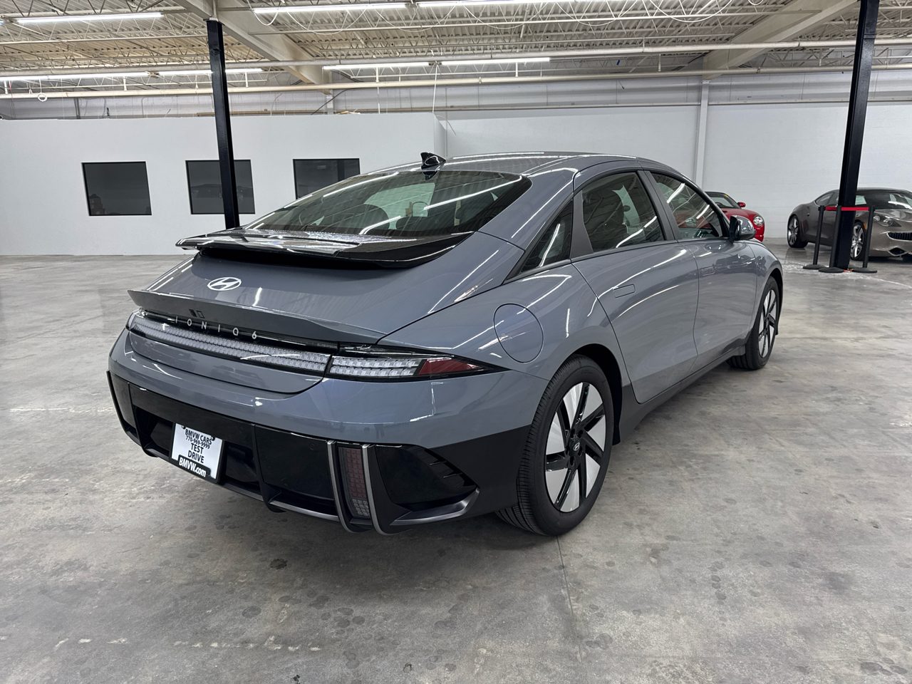 Hyundai Ioniq 6 SE Standard Range RWD 2025