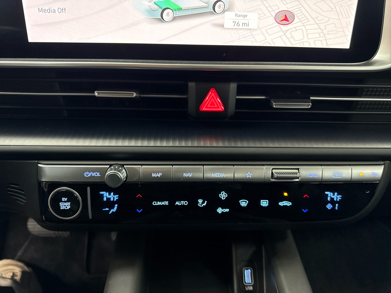 Hyundai Ioniq 6 SE Standard Range RWD 2025