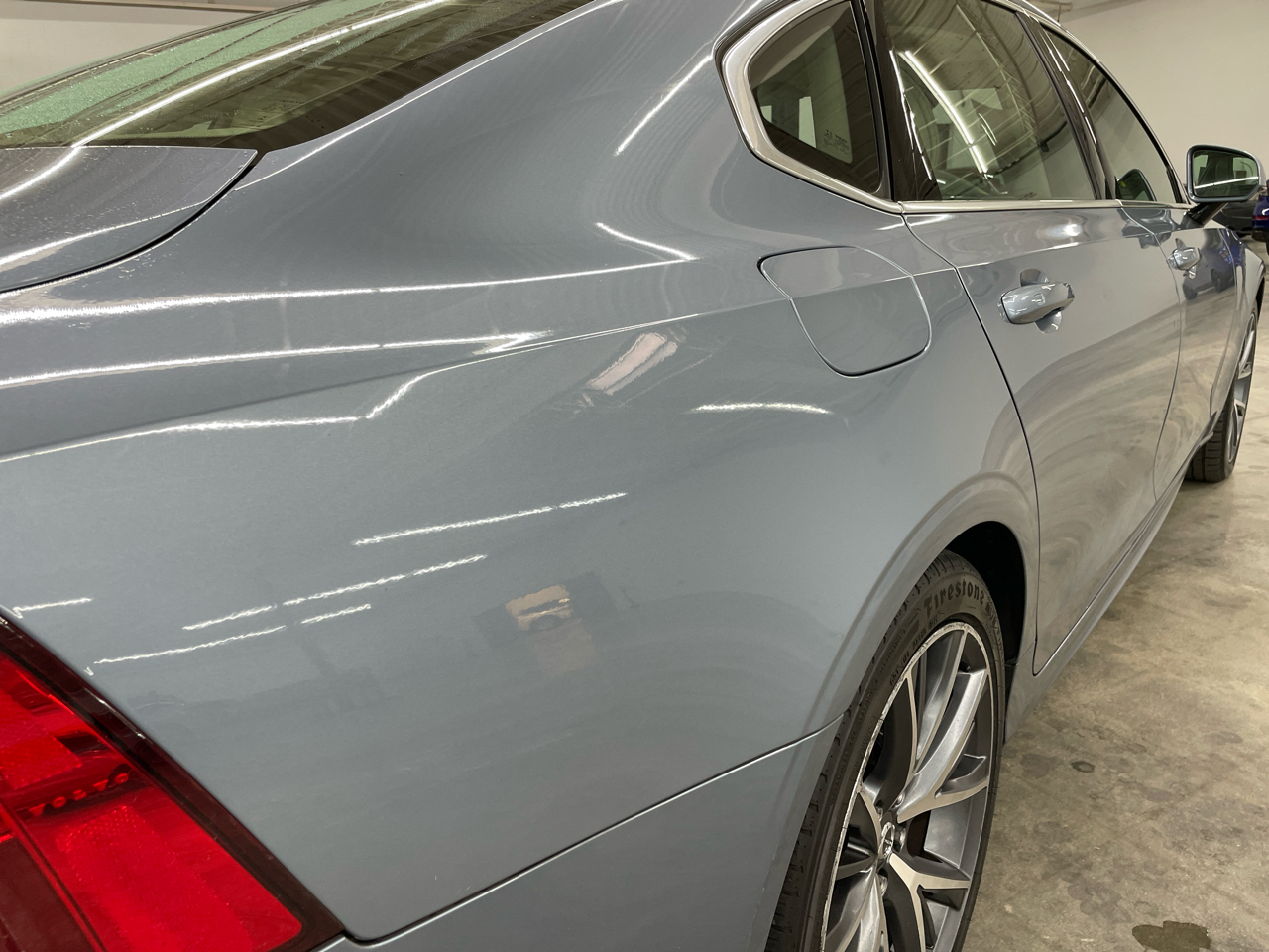 Volvo S90 T5 FWD Momentum 2019