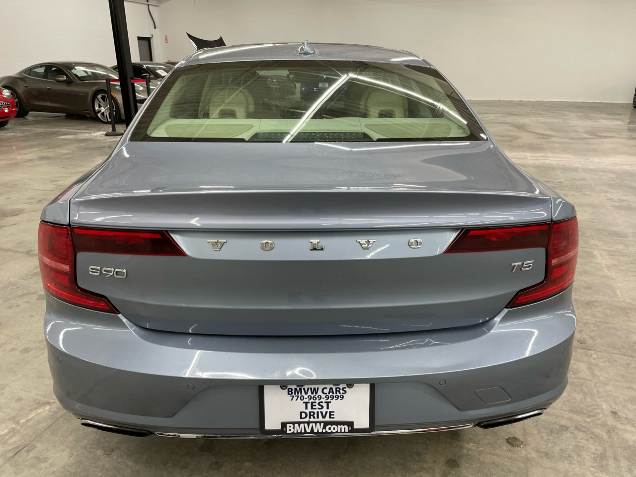 Volvo S90 T5 FWD Momentum 2019