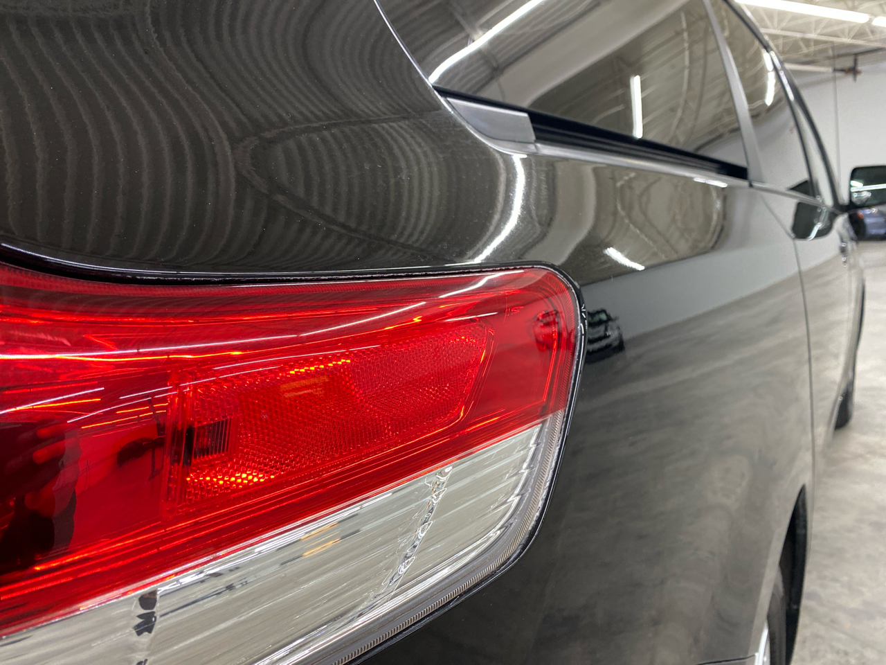 Toyota Sienna XLE 8-Passenger 2013