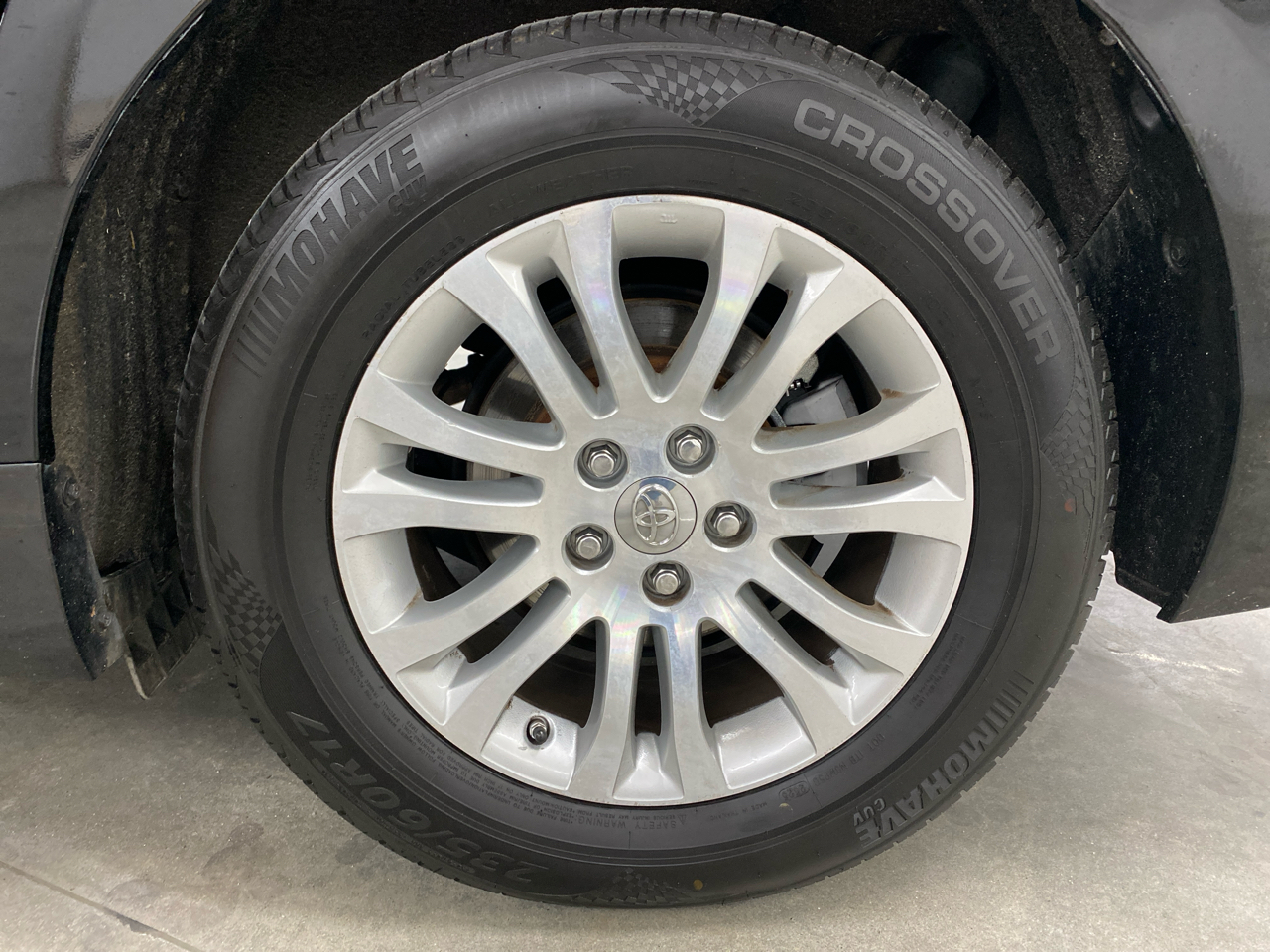 Toyota Sienna XLE 8-Passenger 2013