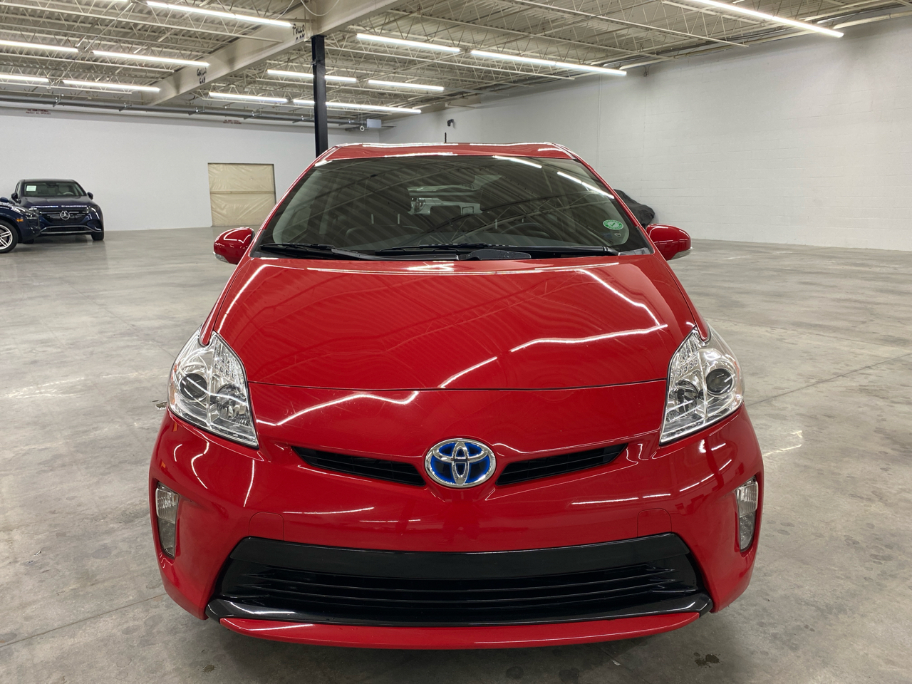 Toyota Prius 5dr HB Persona Series Special Edition (Natl) 2015