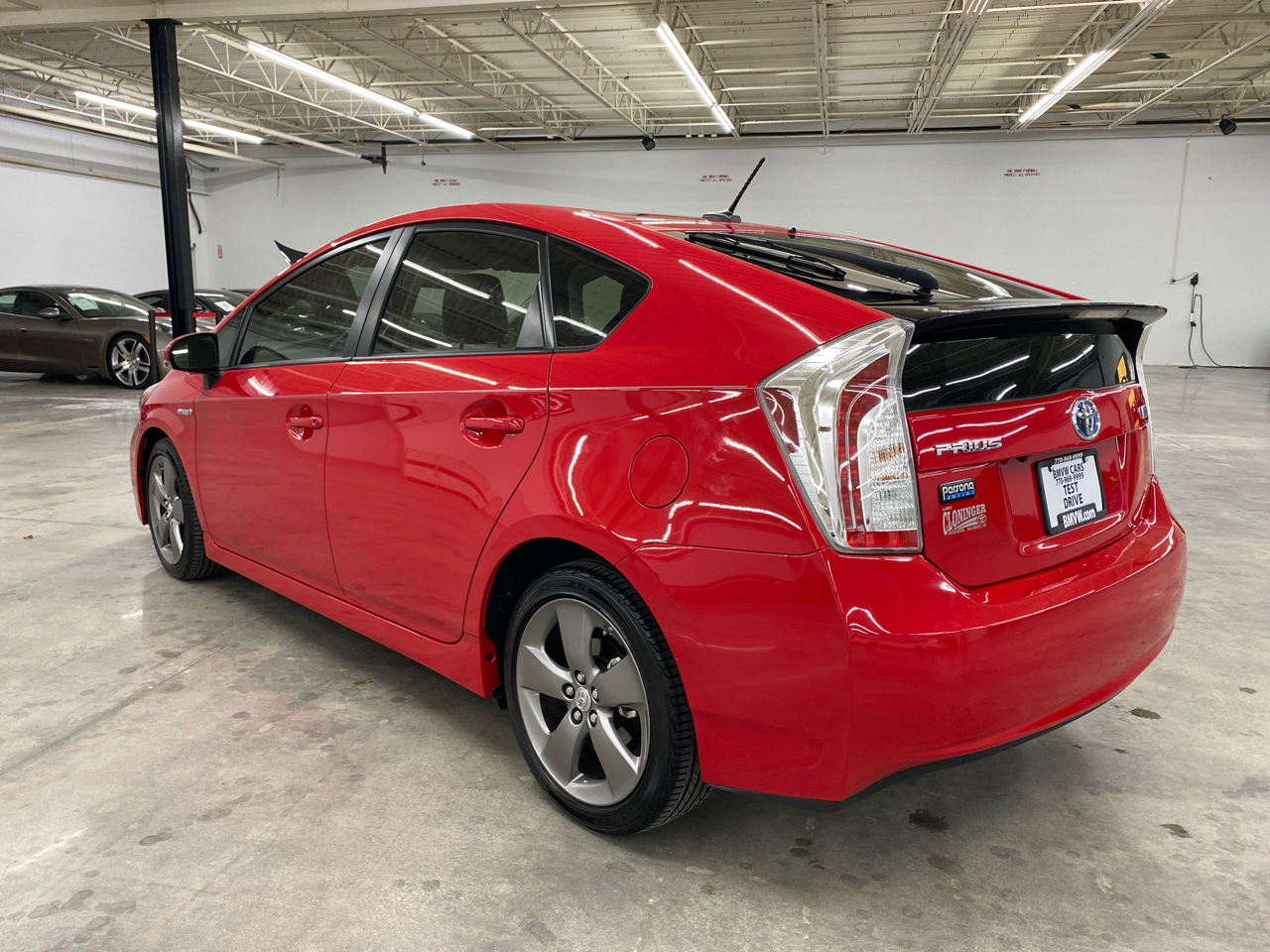 Toyota Prius 5dr HB Persona Series Special Edition (Natl) 2015