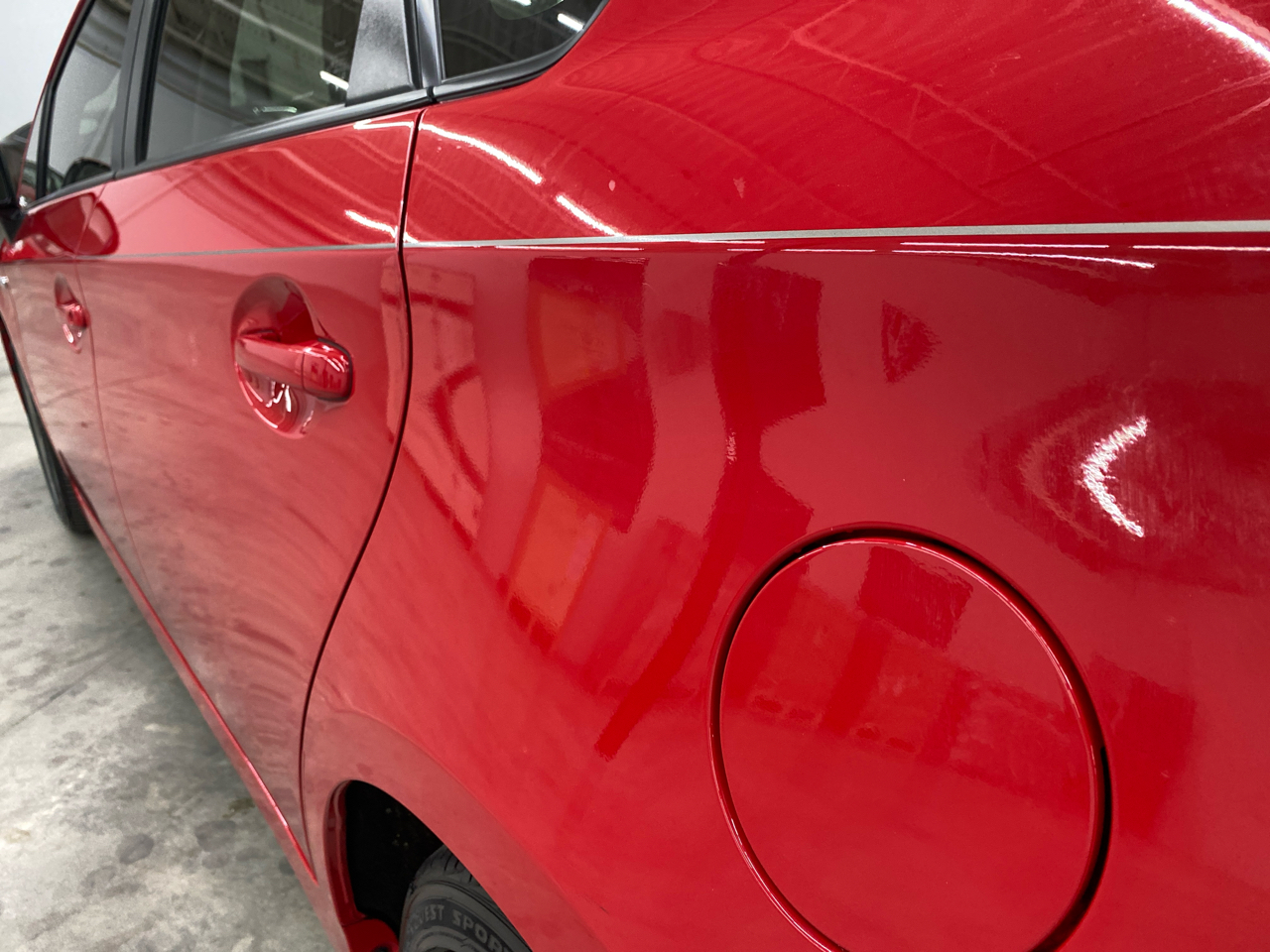 Toyota Prius 5dr HB Persona Series Special Edition (Natl) 2015