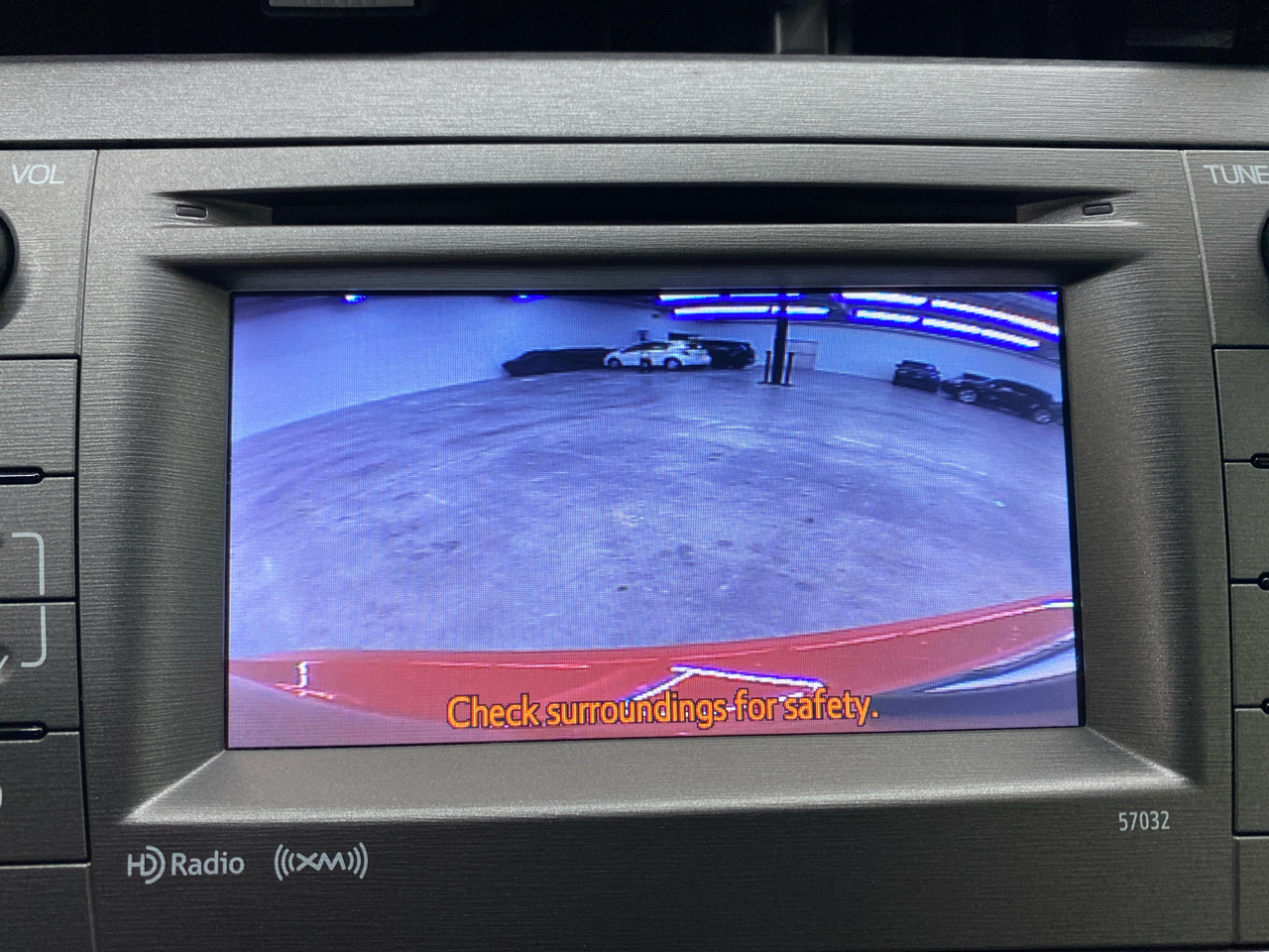 Toyota Prius 5dr HB Persona Series Special Edition (Natl) 2015