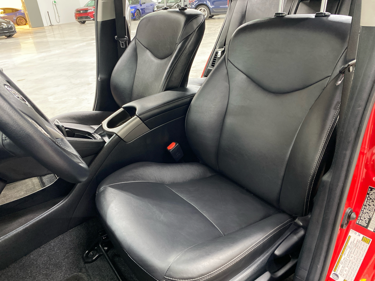 Toyota Prius 5dr HB Persona Series Special Edition (Natl) 2015