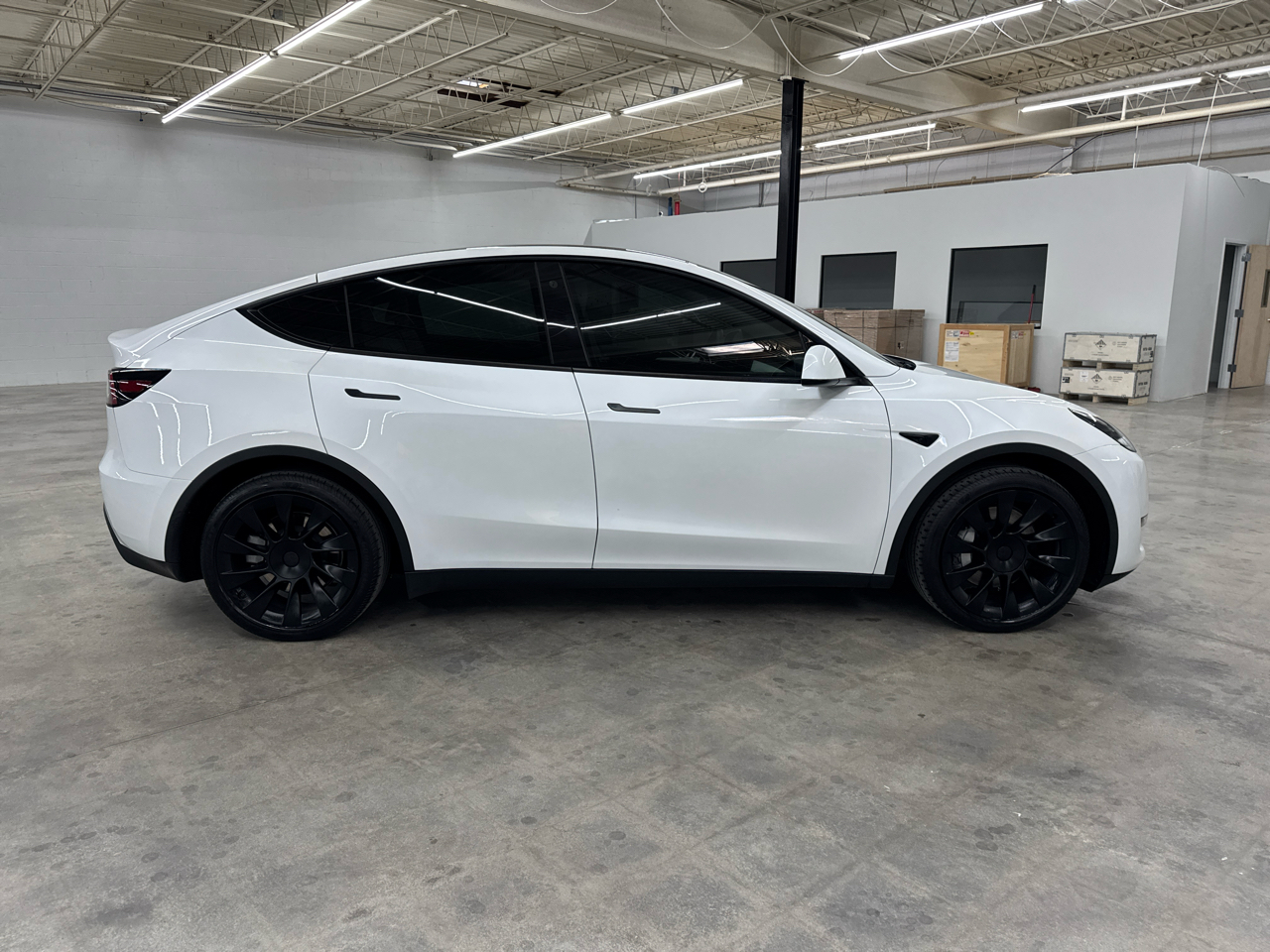 Tesla Model Y Long Range AWD 2023