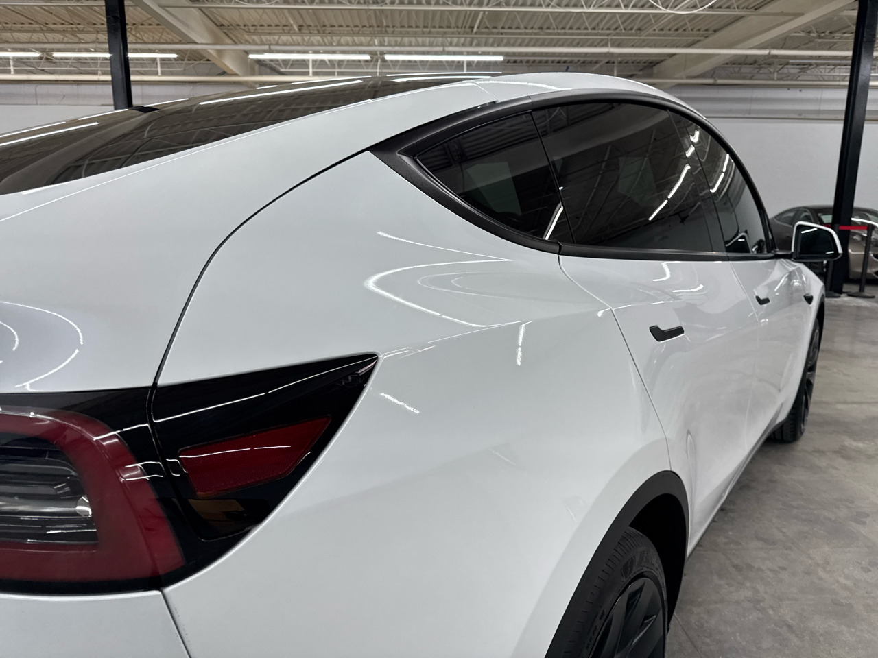 Tesla Model Y Long Range AWD 2023