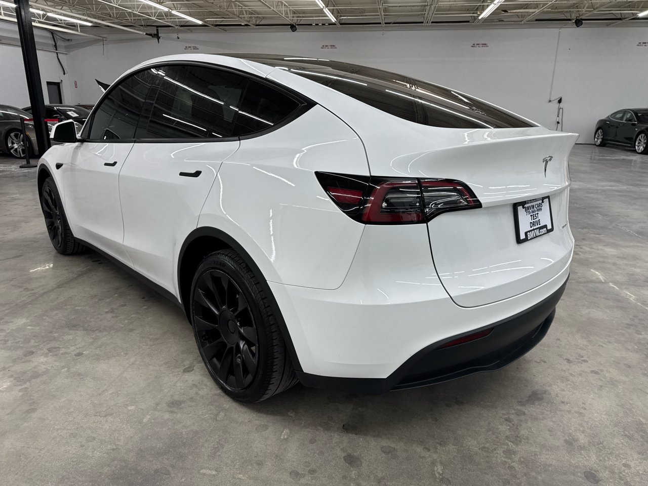 Tesla Model Y Long Range AWD 2023