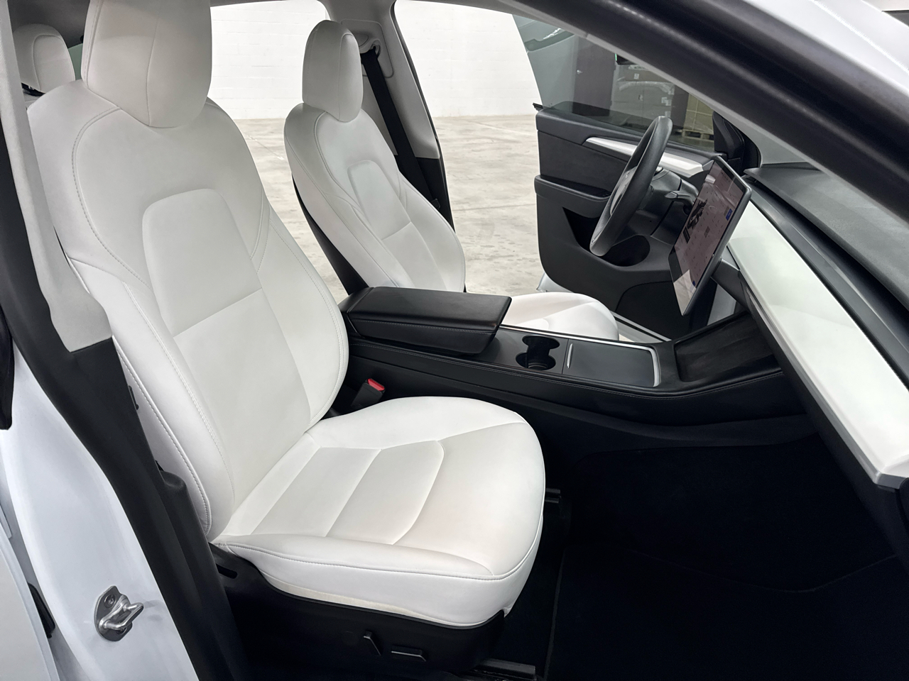 Tesla Model Y Long Range AWD 2023