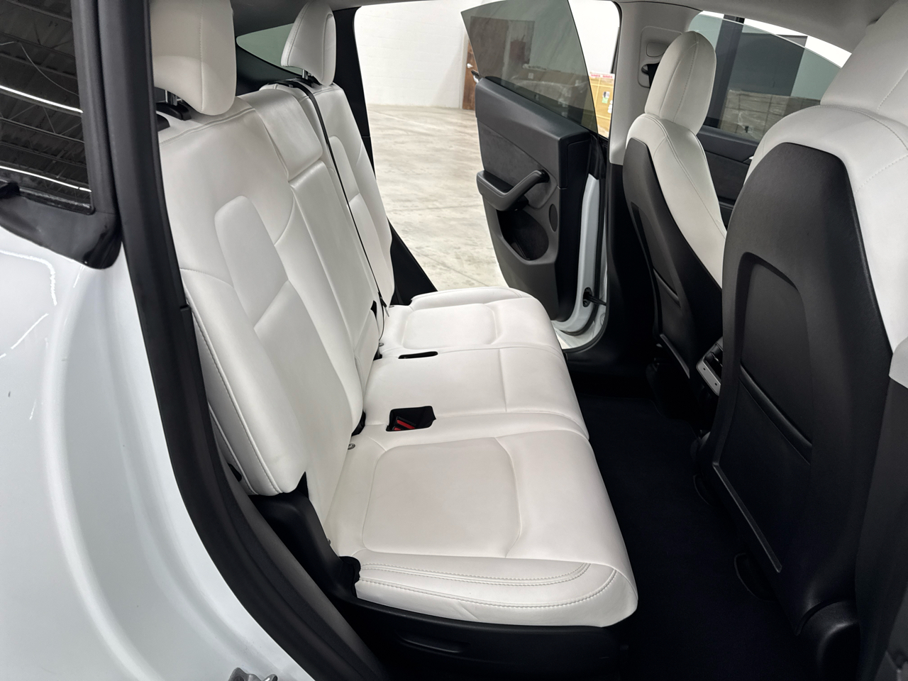 Tesla Model Y Long Range AWD 2023