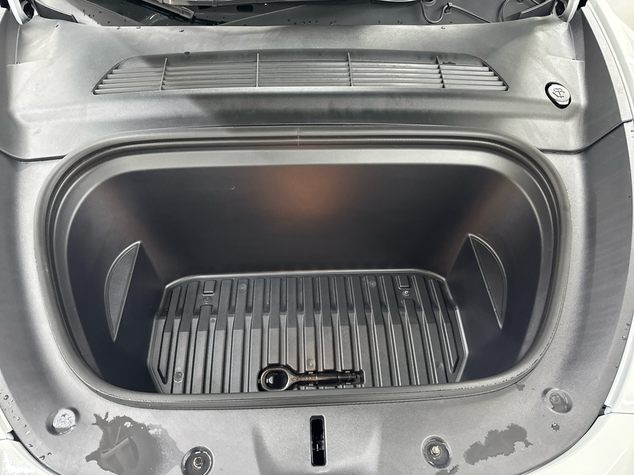 Tesla Model Y Long Range AWD 2023