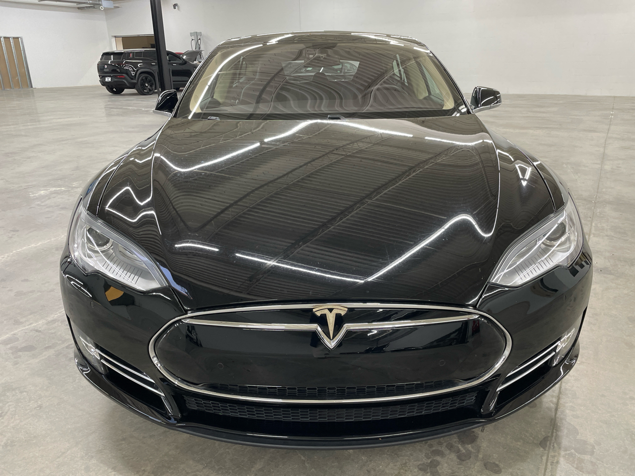 Tesla Model S 4dr Sdn 2013