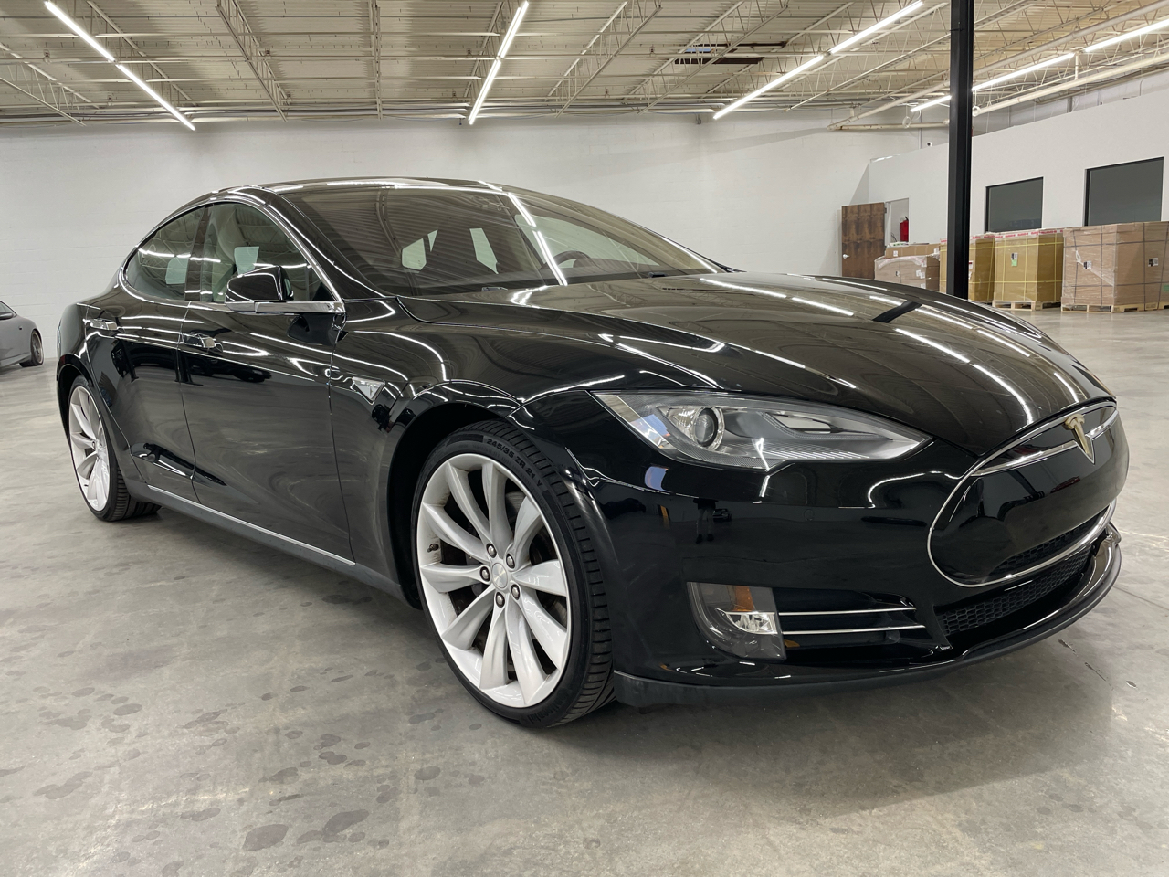 Tesla Model S 4dr Sdn 2013