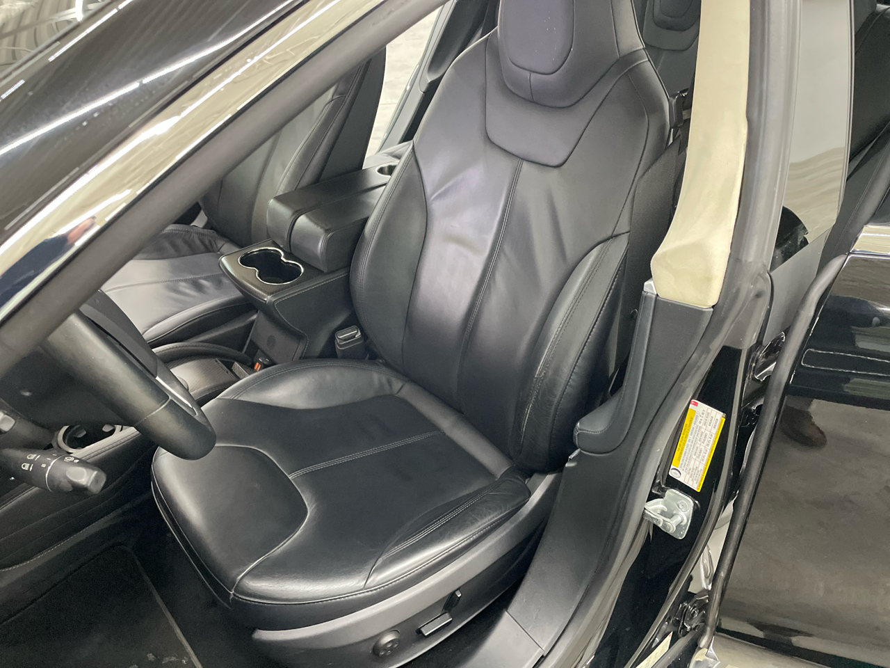 Tesla Model S 4dr Sdn 2013