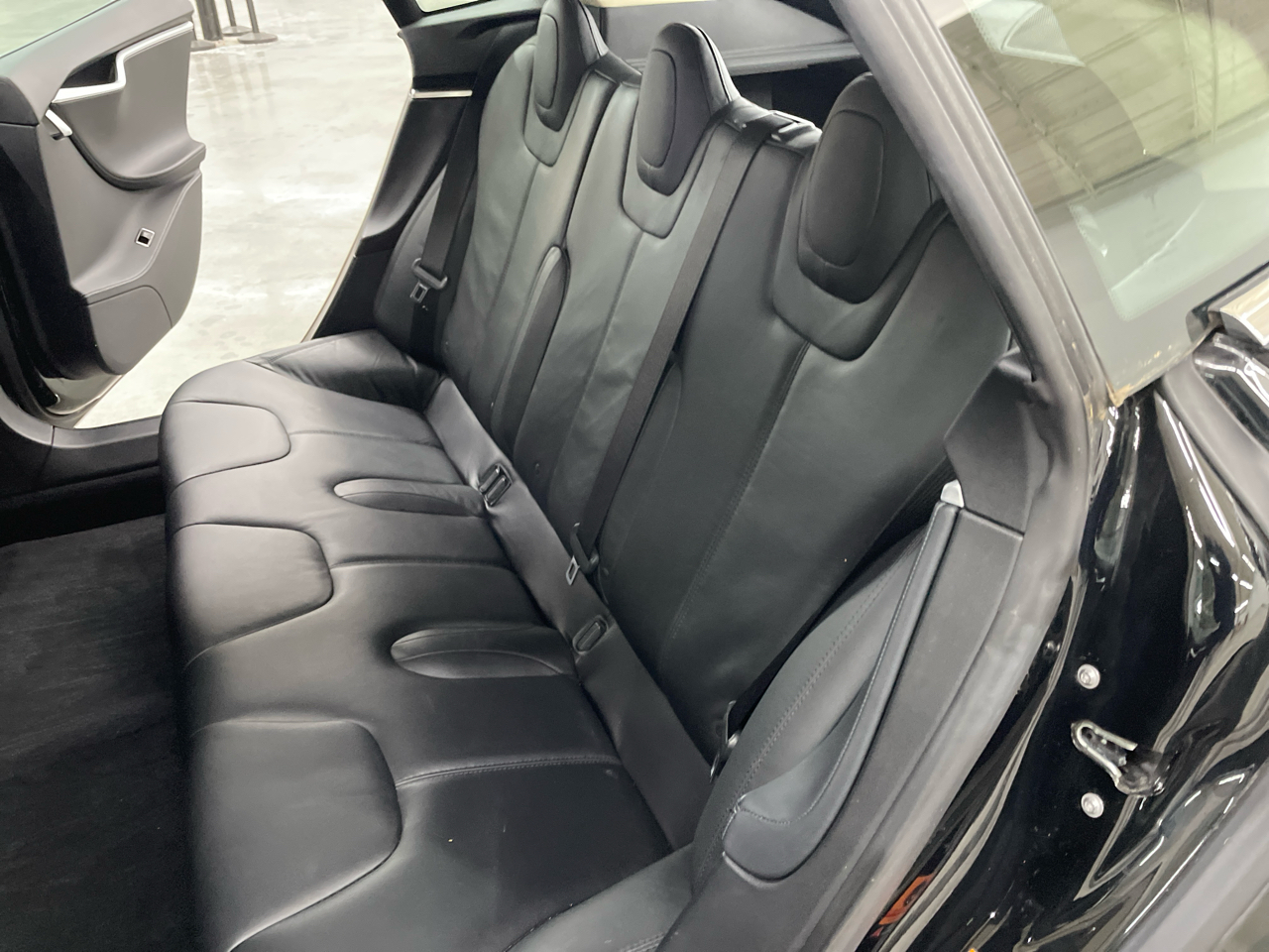 Tesla Model S 4dr Sdn 2013