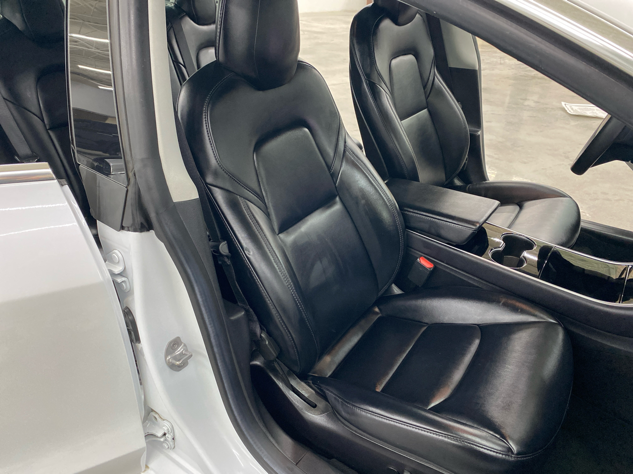 Tesla Model 3 Long Range AWD 2019