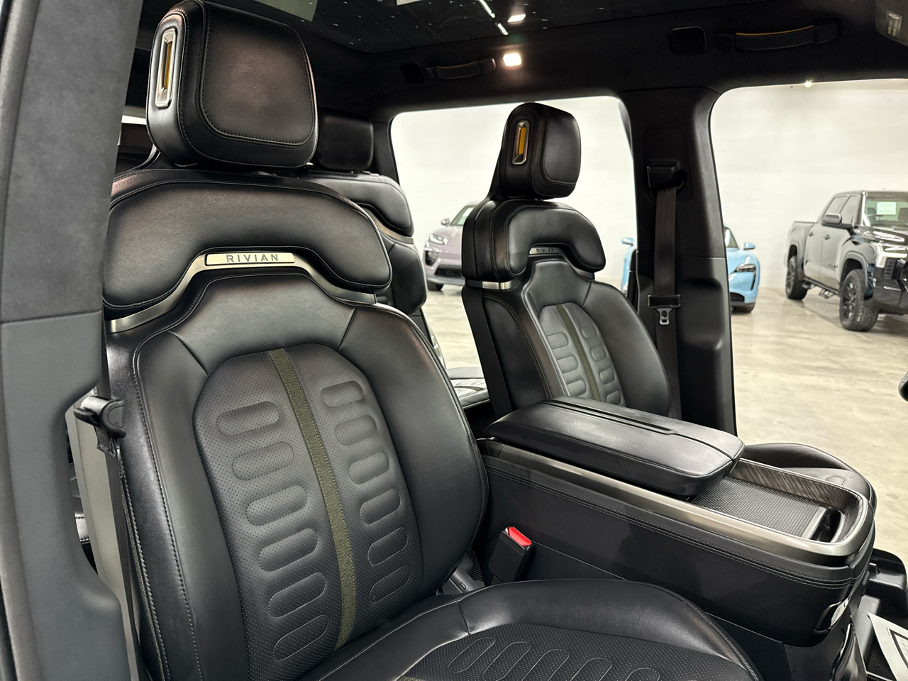 Rivian R1S Launch Edition AWD 2022