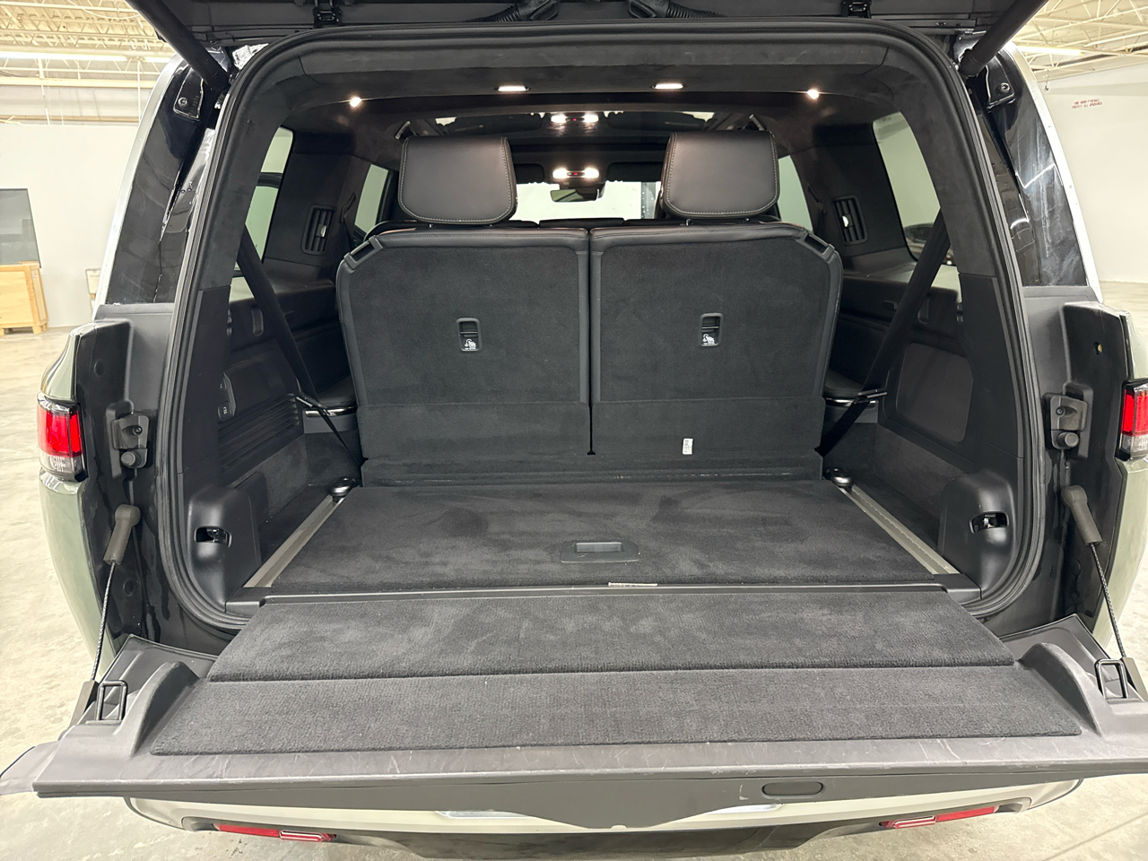 Rivian R1S Launch Edition AWD 2022