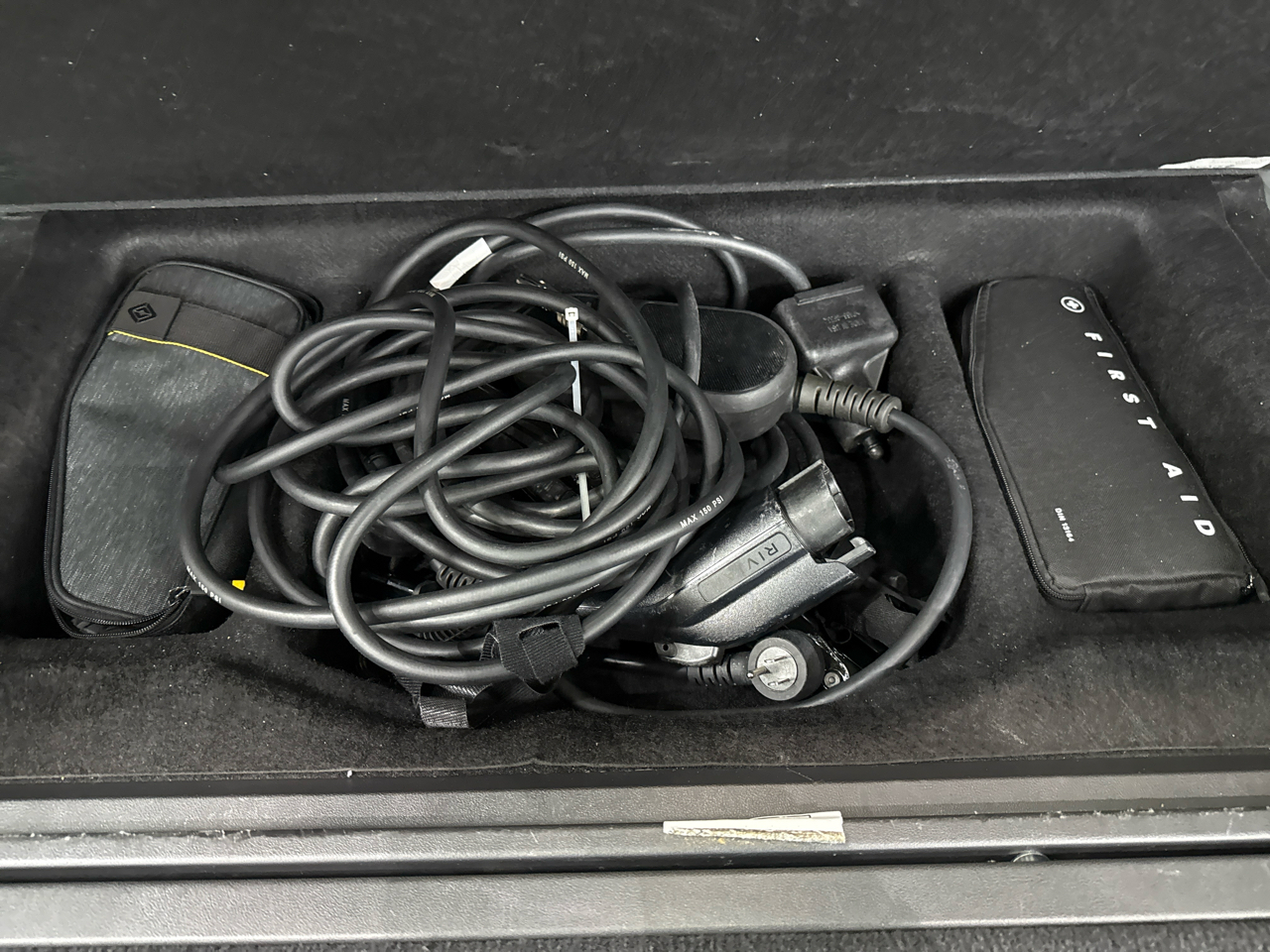 Rivian R1S Launch Edition AWD 2022