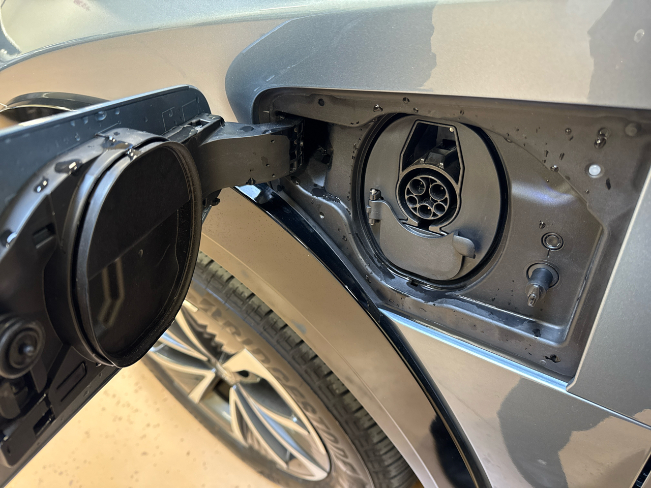 Lexus RZ RZ 450e AWD 2025