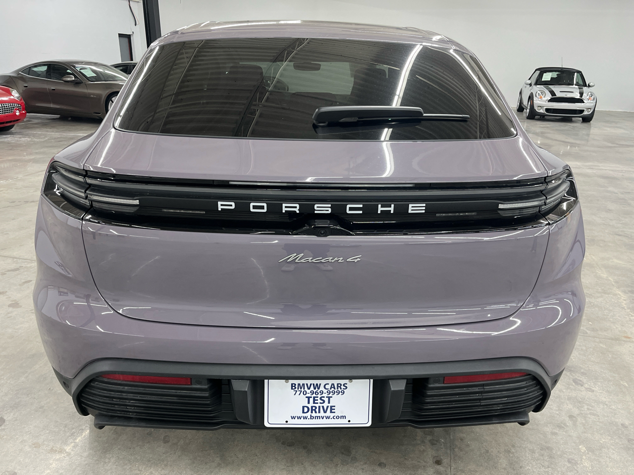 Porsche Macan Electric 4 AWD 2024