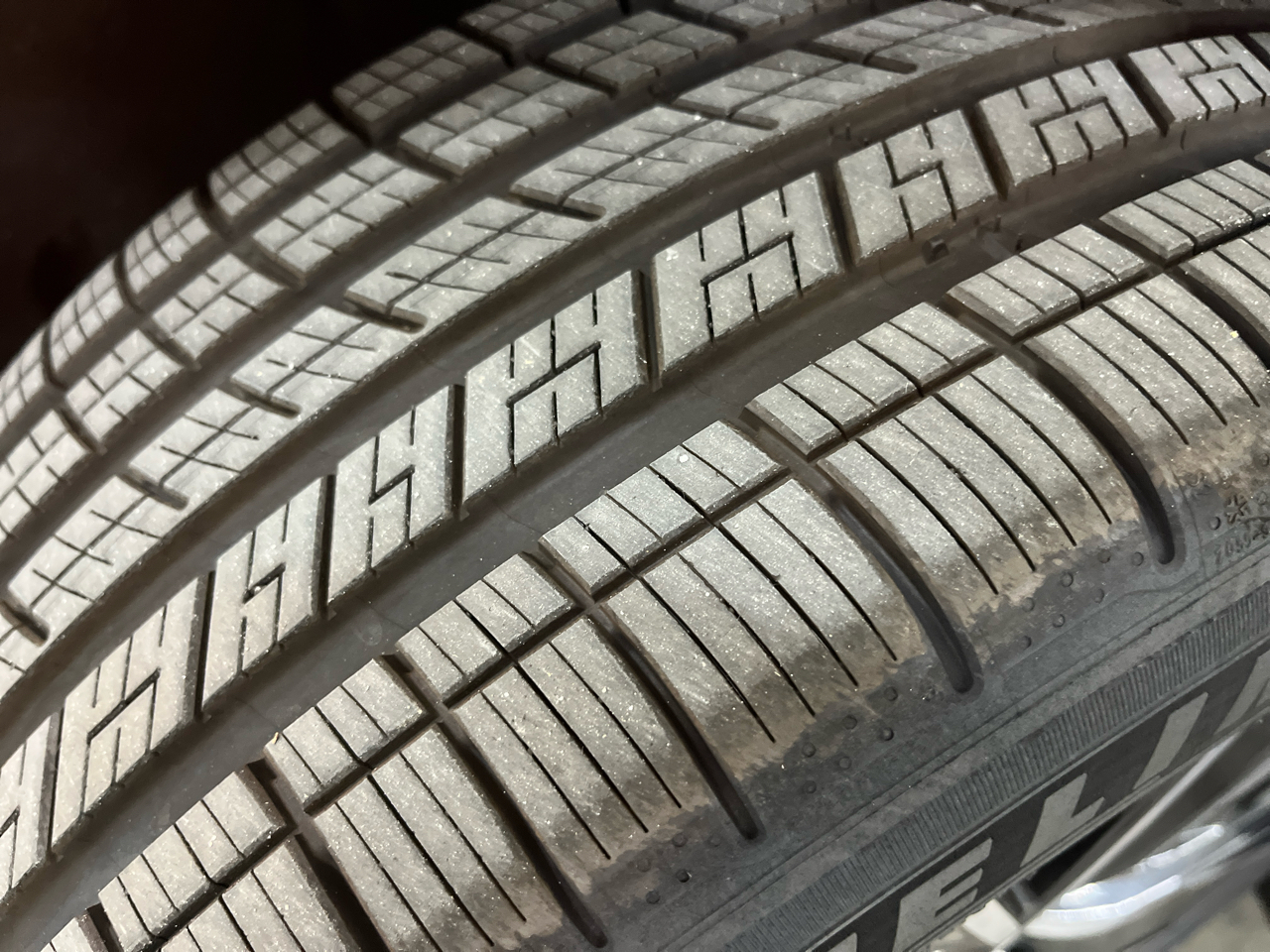 Porsche Macan Electric 4 AWD 2024