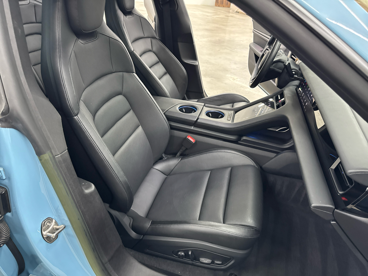 Porsche Taycan RWD 2022