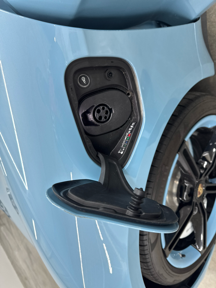 Porsche Taycan RWD 2022