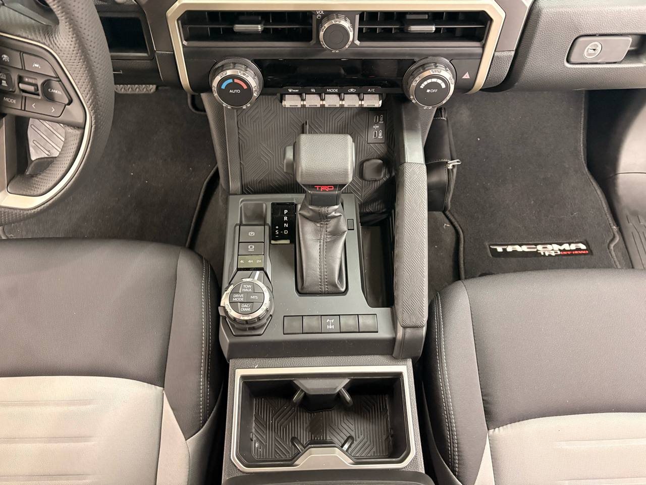 Toyota Tacoma 4WD TRD Sport Hybrid Double Cab 5' Bed AT (Natl) 2025