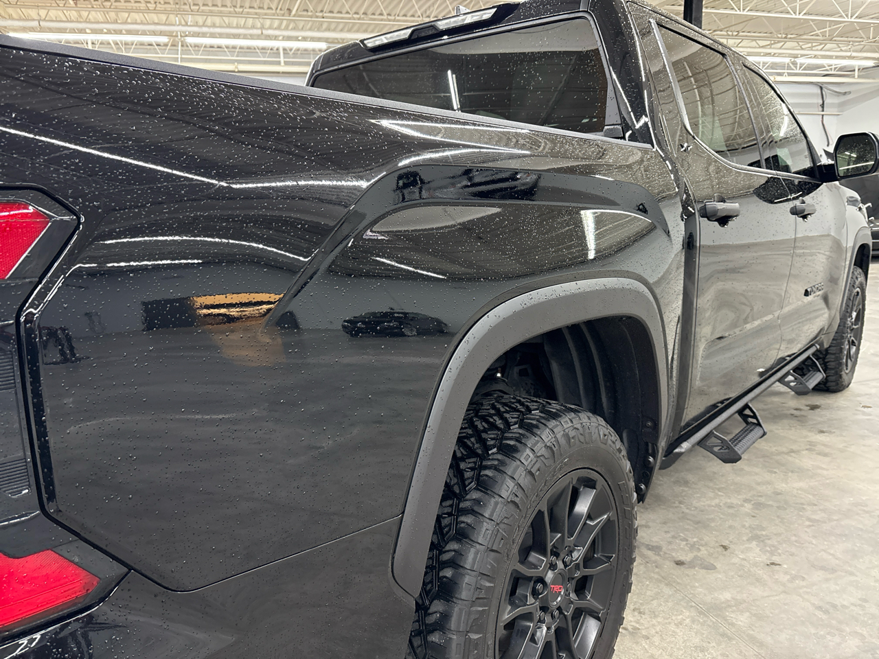 Toyota Tundra 4WD SR5 CrewMax 5.5' Bed (Natl) 2024