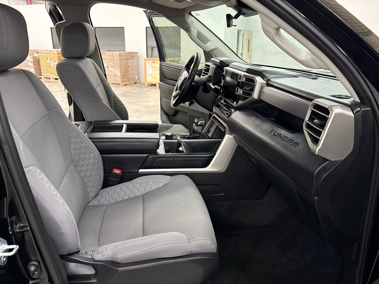 Toyota Tundra 4WD SR5 CrewMax 5.5' Bed (Natl) 2024