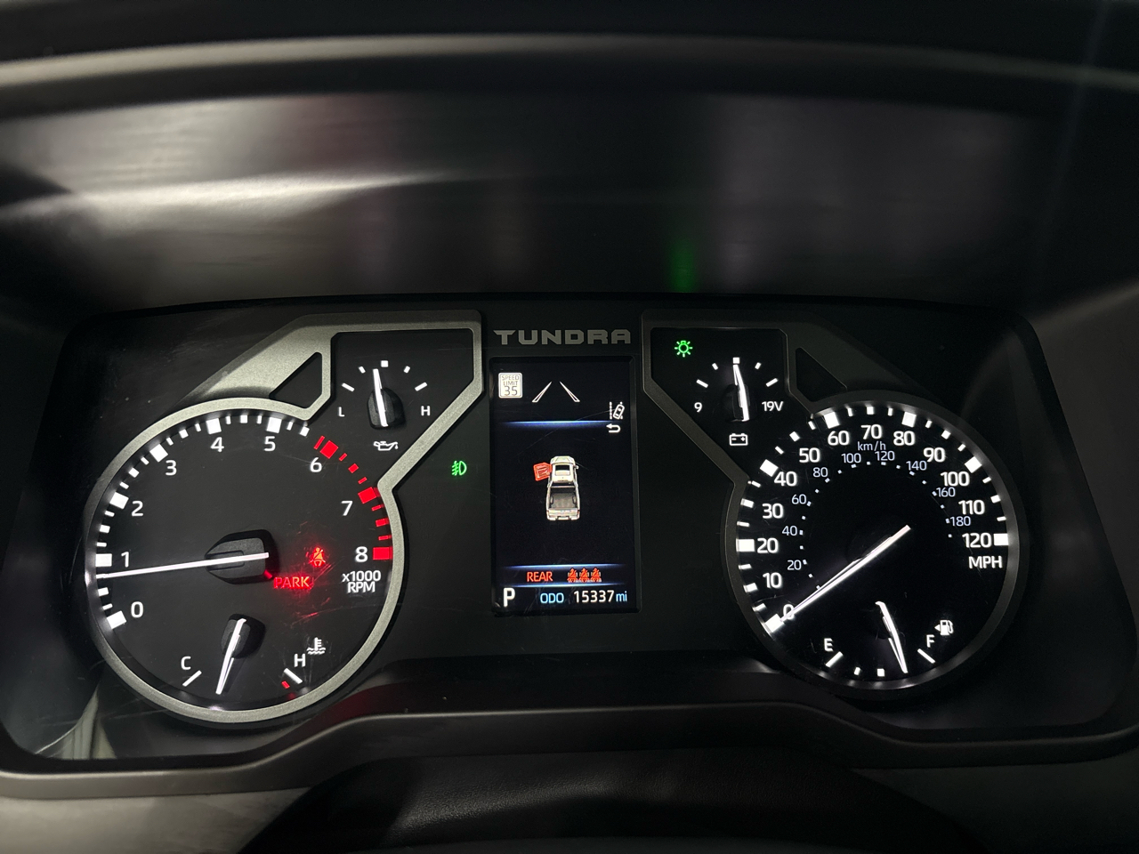 Toyota Tundra 4WD SR5 CrewMax 5.5' Bed (Natl) 2024