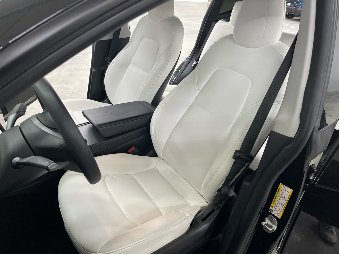 Tesla Model Y Performance AWD 2021