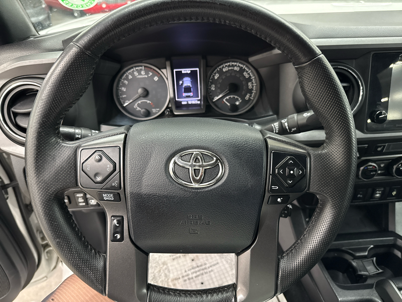 Toyota Tacoma TRD Off Road Double Cab 5' Bed V6 4x4 MT (Natl) 2017