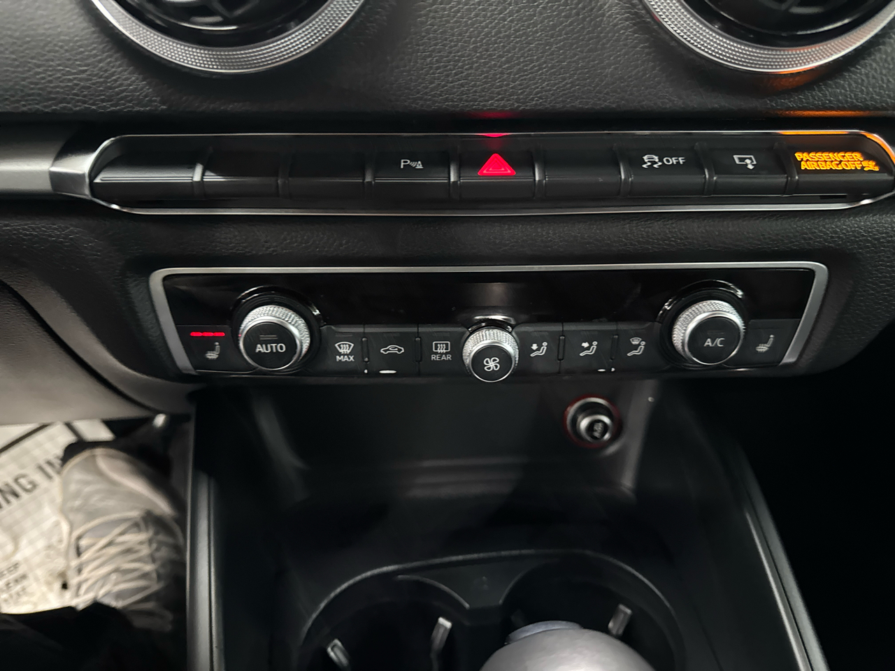 Audi A3 4dr Sdn FWD 1.8T Premium 2016