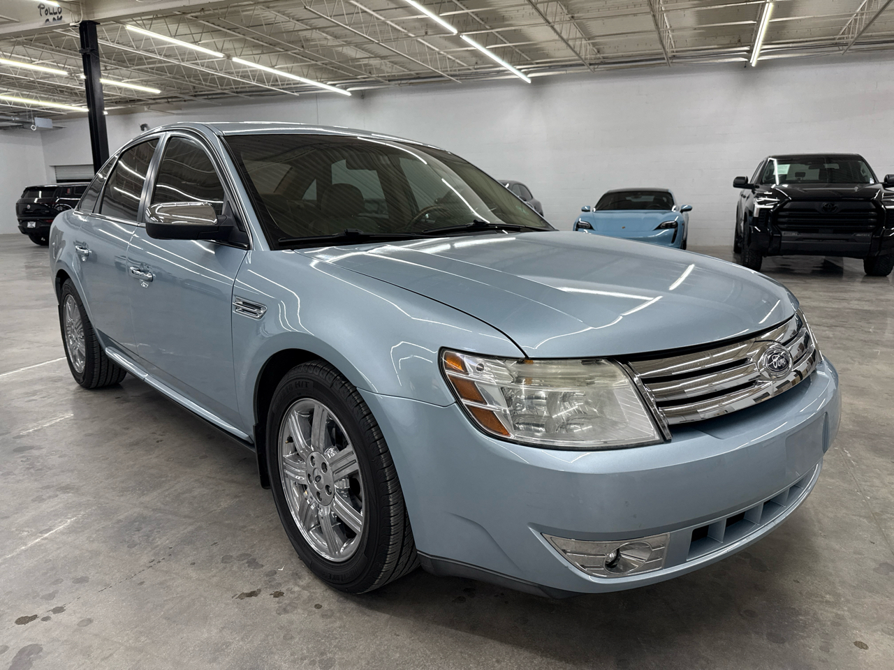 Ford Taurus 4dr Sdn Limited FWD 2008