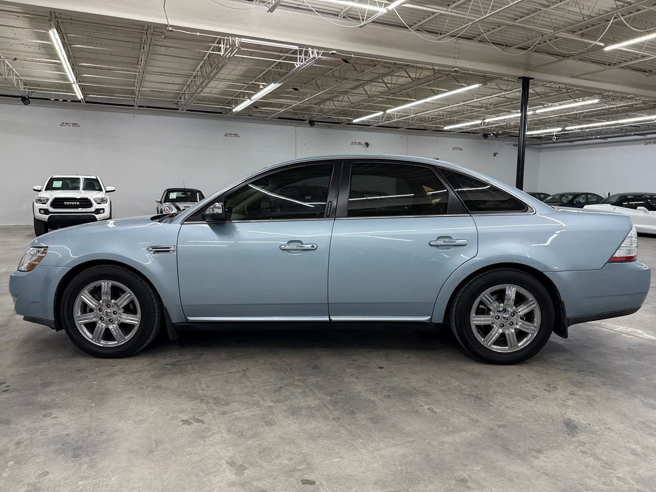 Ford Taurus 4dr Sdn Limited FWD 2008