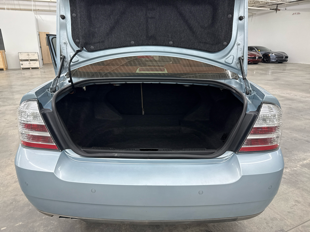 Ford Taurus 4dr Sdn Limited FWD 2008