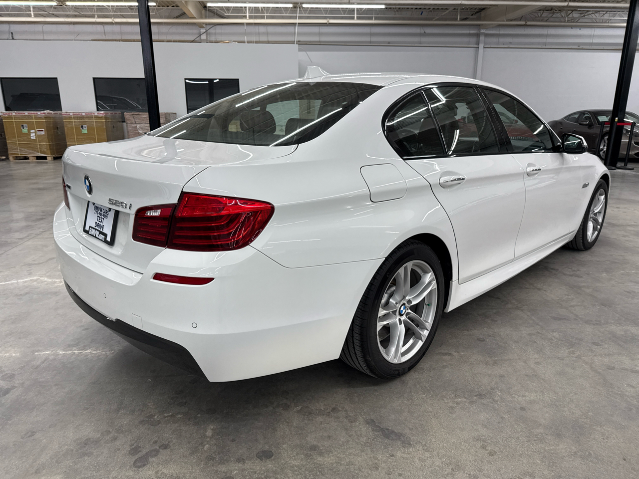 BMW 5 Series 4dr Sdn 528i xDrive AWD 2015