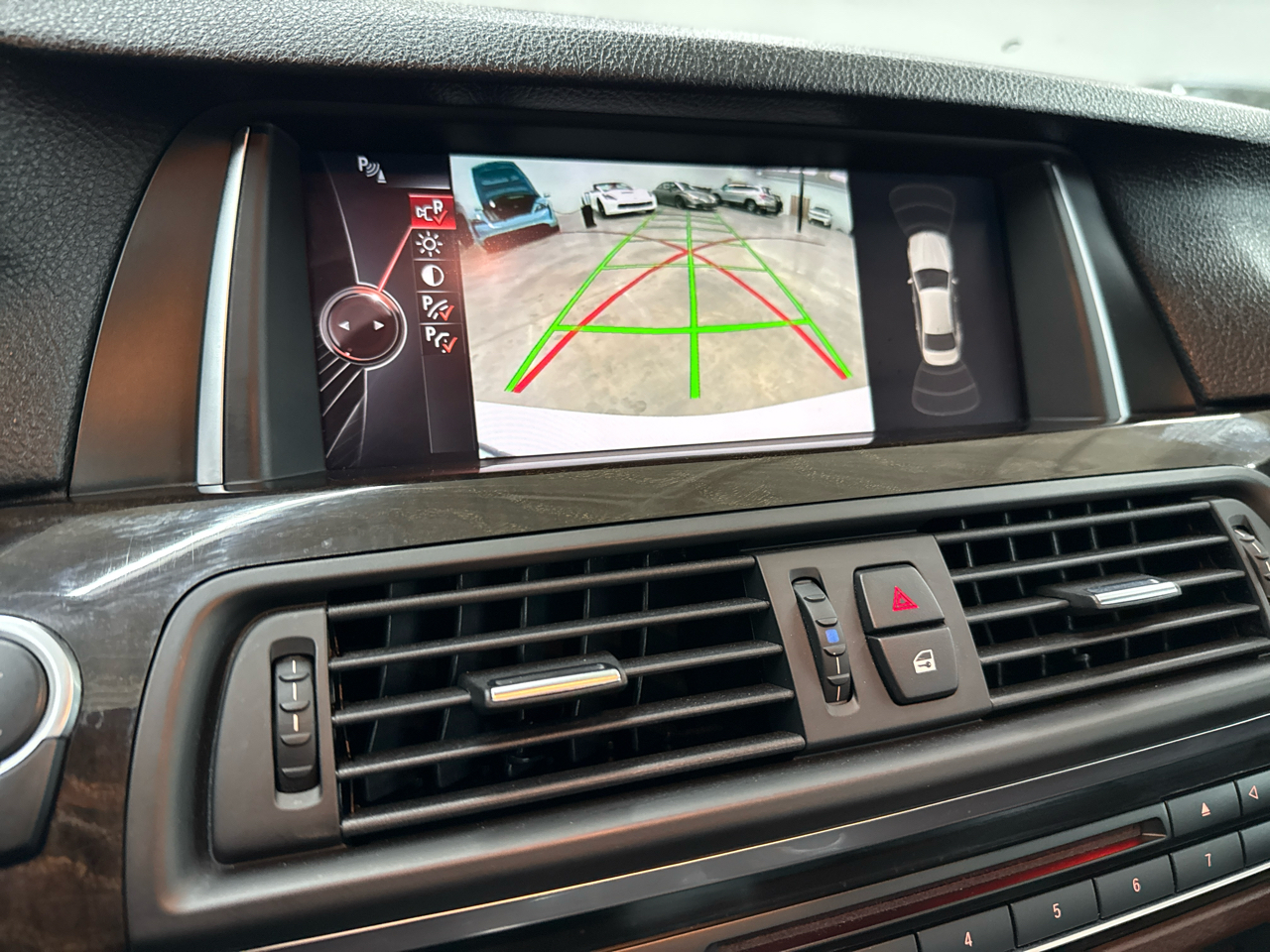 BMW 5 Series 4dr Sdn 528i xDrive AWD 2015